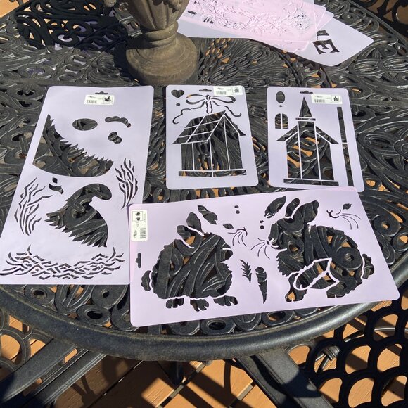 Vintage Stencil Pack – 17 Reusable Stencils & 5 Stencil Books - Picture 8 of 12